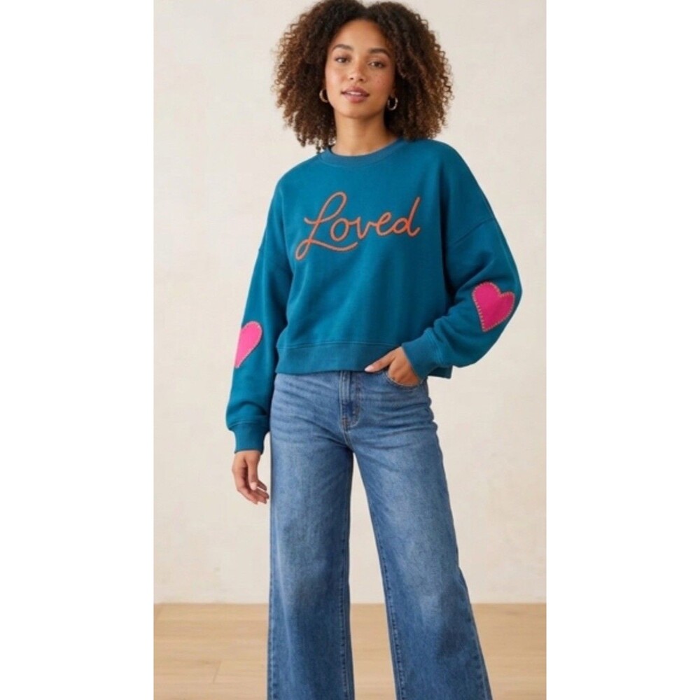 NWT Natural Life Boxy Embroidered “Loved” ❤️ On Sleeves Sweatshirt Oversized Med - Picture 1 of 11